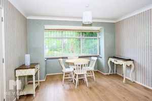 Photo 15- click for photo gallery